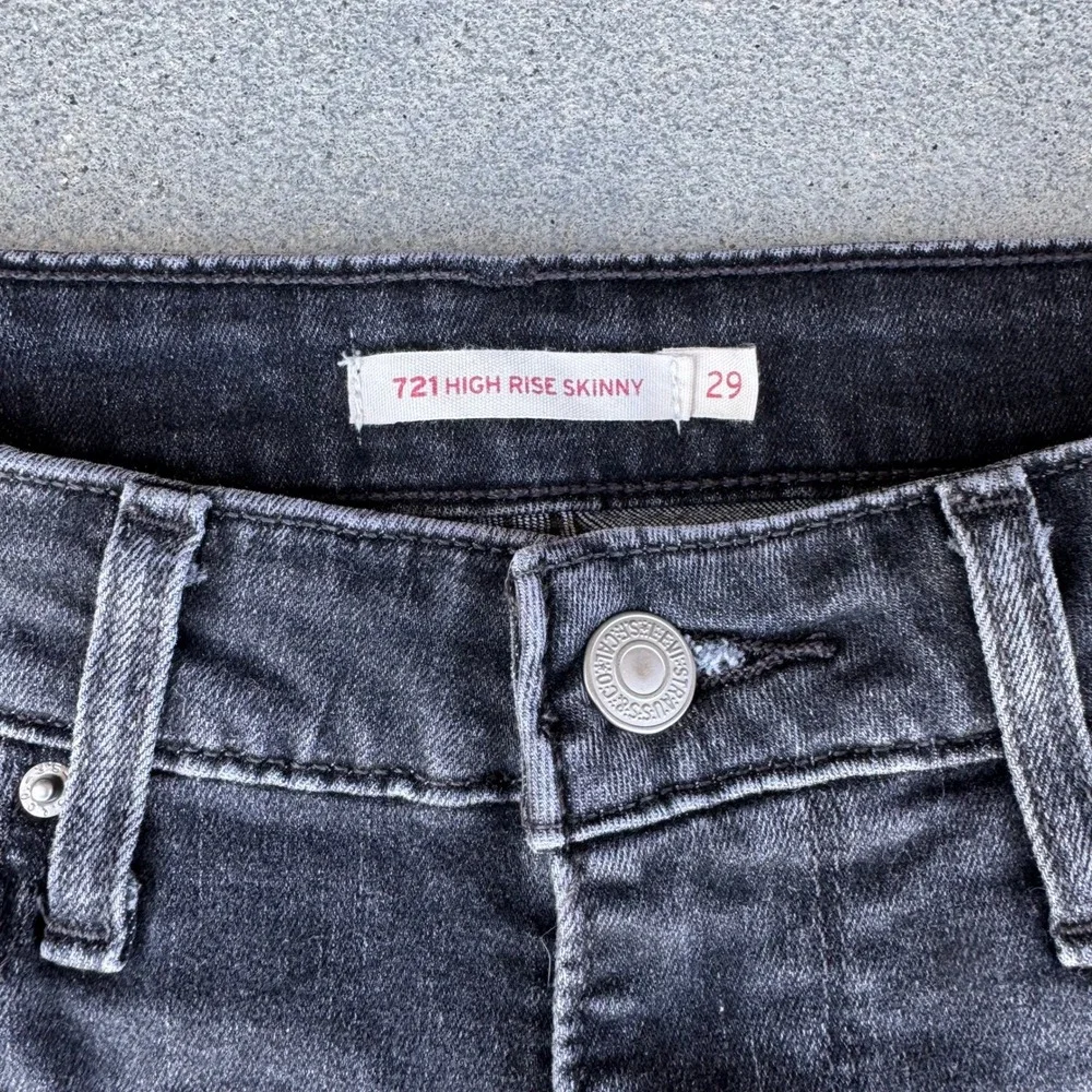 Levis levis 721